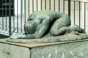 Statua di bronzo caduti per la patria, Pisa